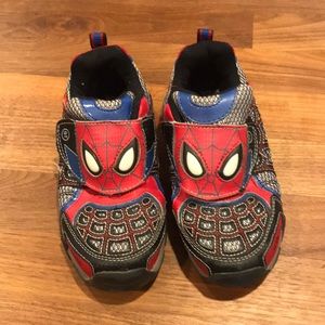 Stride Rite Spider-Man Spidey Lights Sneaker